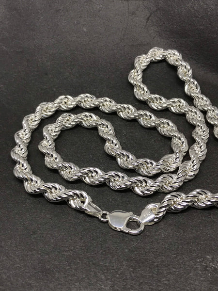 925 sterling silver Italian Heavy duty , thick Rope chain,Necklace ,28 “”Hollow ,9.17mm thickness,strong ,Rich N Famous Look.( CV-170))