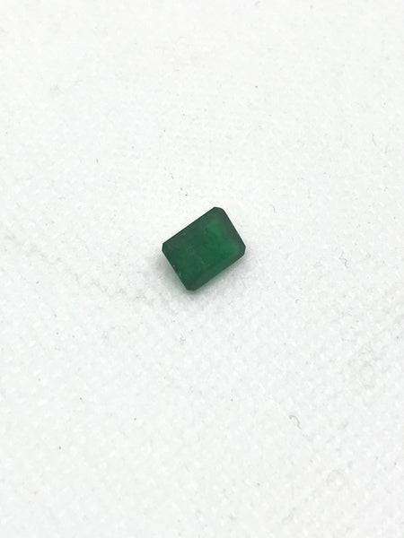 Emerald Cut EmeraldFaceted 8x6 mm appx., Green color,1.60 carats Lively, 100% Natural, creative# G00083