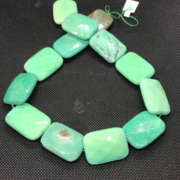 Chrysoprase Rectangular cut,Green,22x30mm aapx 16 strand, inch,Beautiful ,Variety of Green,Creative of Excellent design. Natural ,