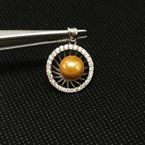 Natural Pearl Pendant For Women