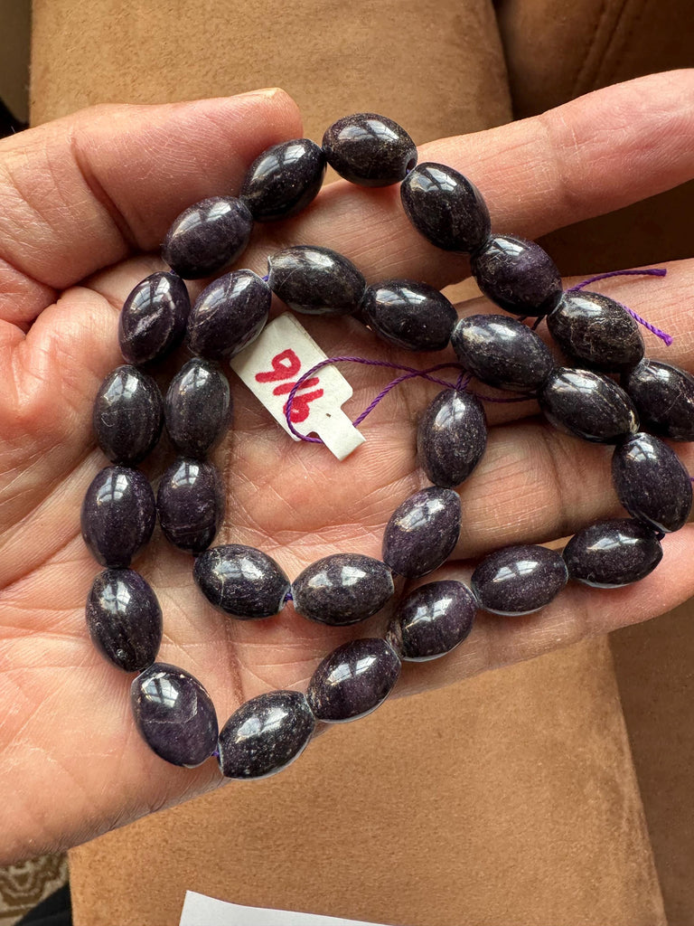 Natural sugilite Beads, 10x14mm oval sugilite Cabochon Beaded Necklace, 16 Inch Purple Gemstone Bead Strand, High Quality Bead (#916)