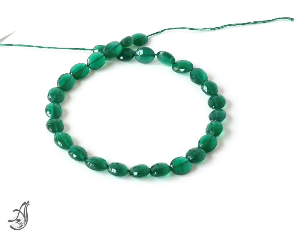 Green Onex Oval 7x9 mm  faceted , Green, , calibrated  AAA Quality 8.5 inch  strand. Very creative