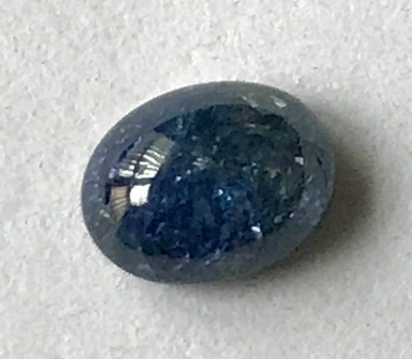 Natural Ceylone Saphire Cabochon 5.67 x 7.45 , Blue. 100% natural, No treatment at ll