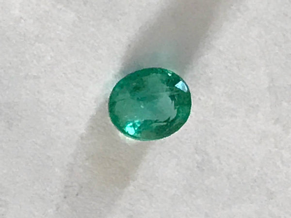 Emerald Faceted Oval 6.9x8  mm appx., Green color, Lively, 100% Natural, creative