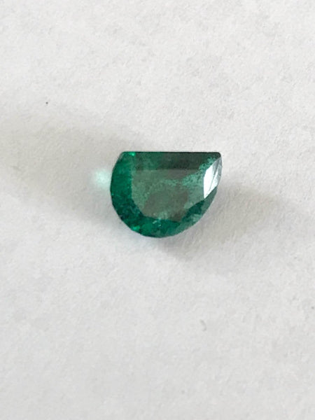 Emerald  Half Moon/ Fancyt Shape 4.53x6.10 mm appx, Deep Green color, Lively, 100% Natural, creative. (#G-00045)