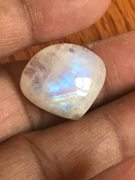 Rainbow Moonstone  Heart  Cabochon AAA quality 20.4x23.6 mm , Natural 100%( CB-00154 )