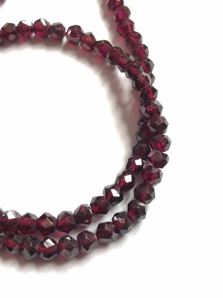 Rhodolite Garnet Round faceted 5.3 mm , 14.5 inches,Red, 100% natural, Most Creatice ( 1076)