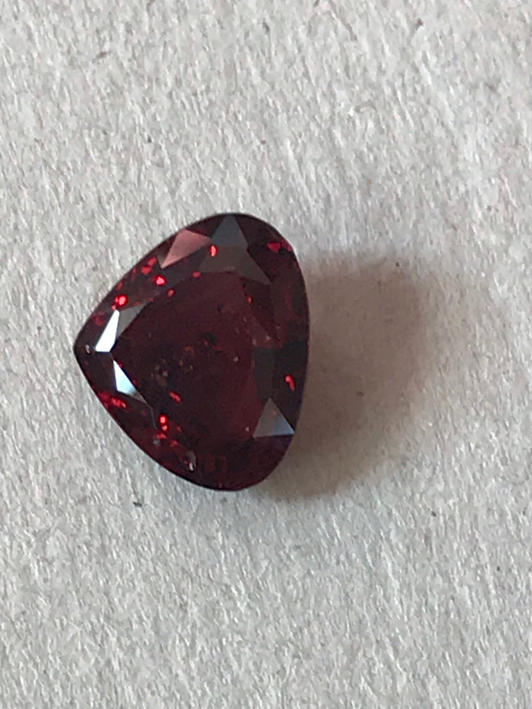 Amazing Rhodolite Garnet  Heart shapeFaceted ,12x10 mm,Lively full of Luster Red color 100% Natural, creatiyve (G-00092)