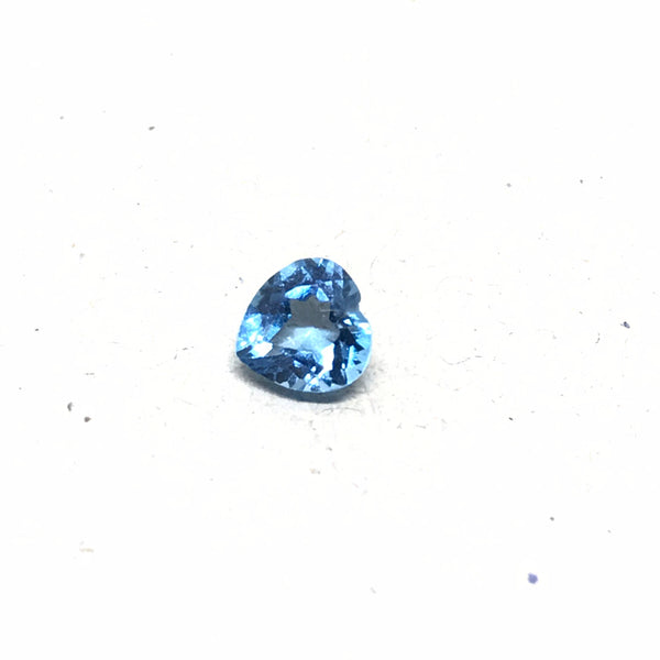 Blue Topaz Hear shape 5x5 mm, Calibrated, AAA best Quality, Lively with full luster (G00117 )