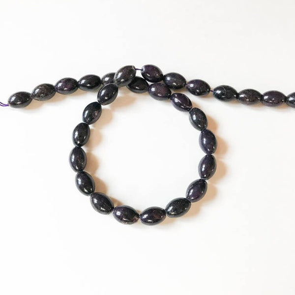 Purpe Sugilite Gemstone Bead Necklace, gift For woman, 10x14mm oval Sugilite cabochons Beads, sugilite bead strand, 16 inch strand Bead